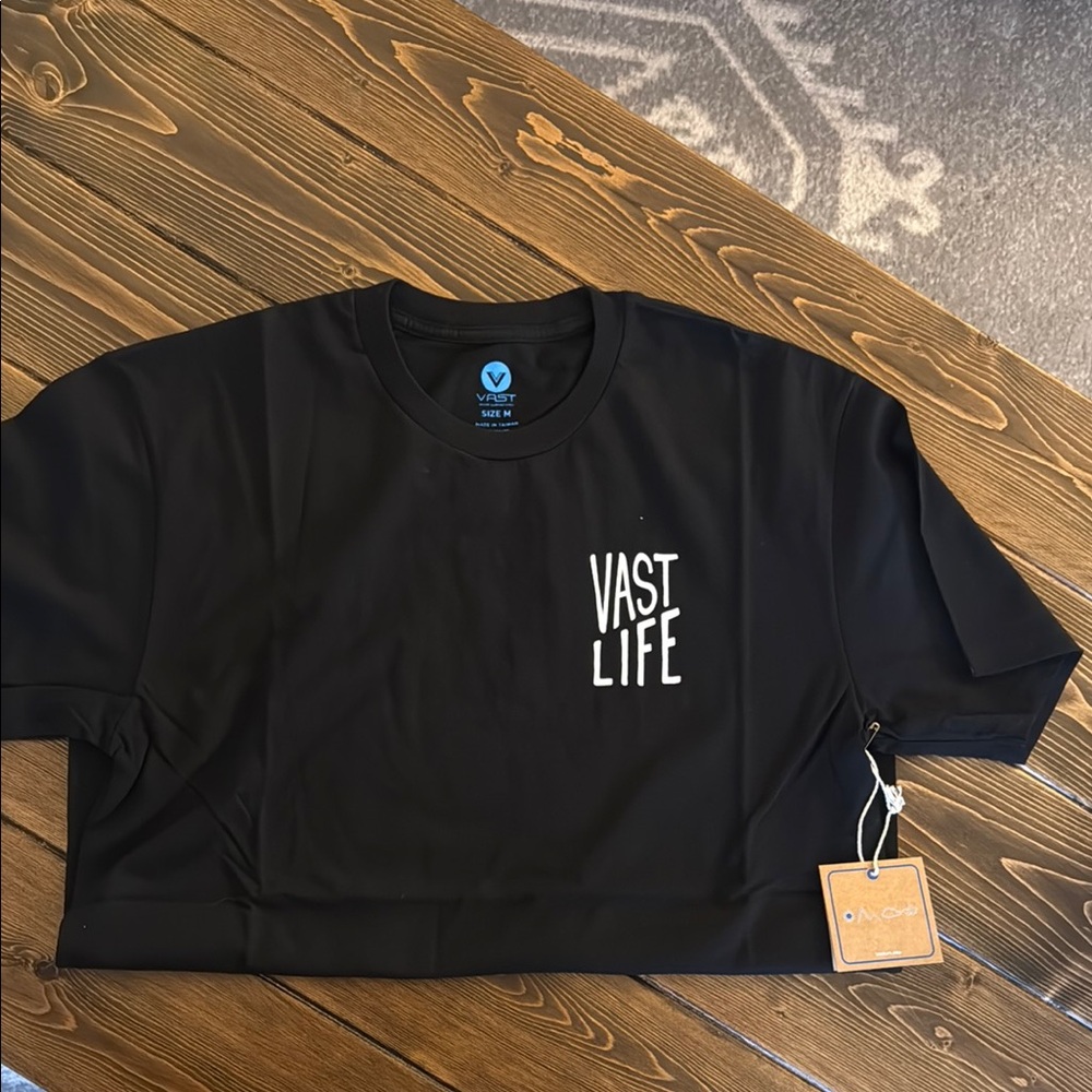 Black Vast Life Tshirt